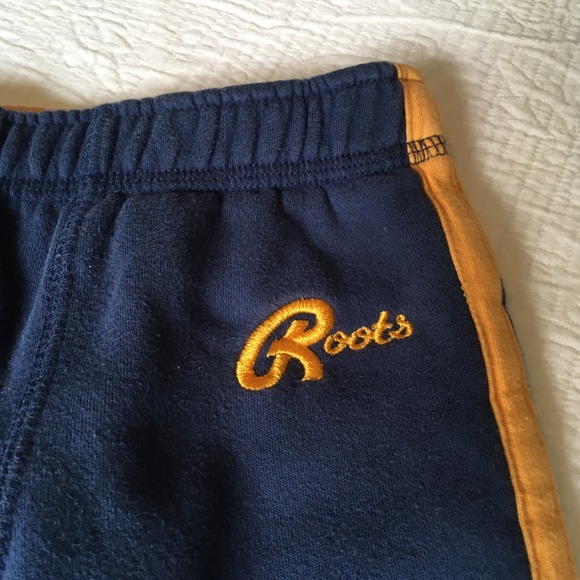 3-6m (4/$20) Roots Sweatpants - Picture 2 of 7